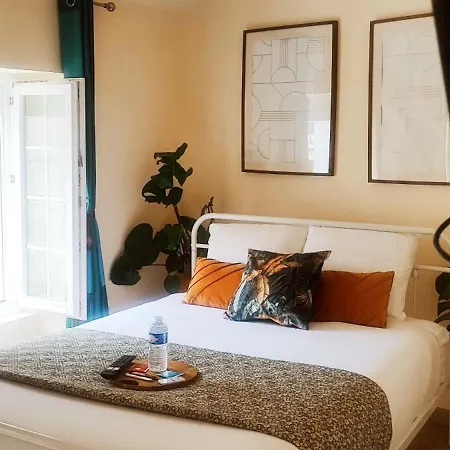 Apartment La